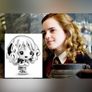 $5🎬Movie Charm🎬Sterling Silver🎬New🎬$5 WHEN BUNDLED WITH 3 OR MORE ITEMS